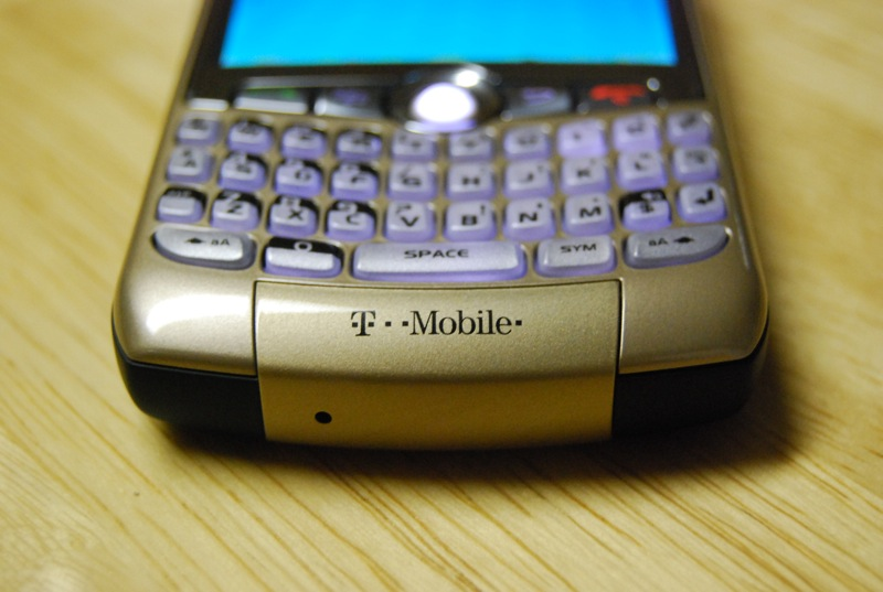 Illustration for article titled T-Mobile's Wi-Fi BlackBerry Curve Is Fo' Real and Quite Tasty